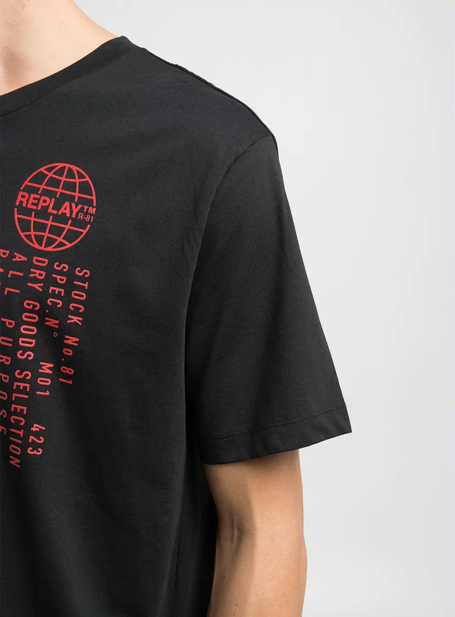 Camiseta Masculina Modelagem Solta Com Estampa Preto Lcecci