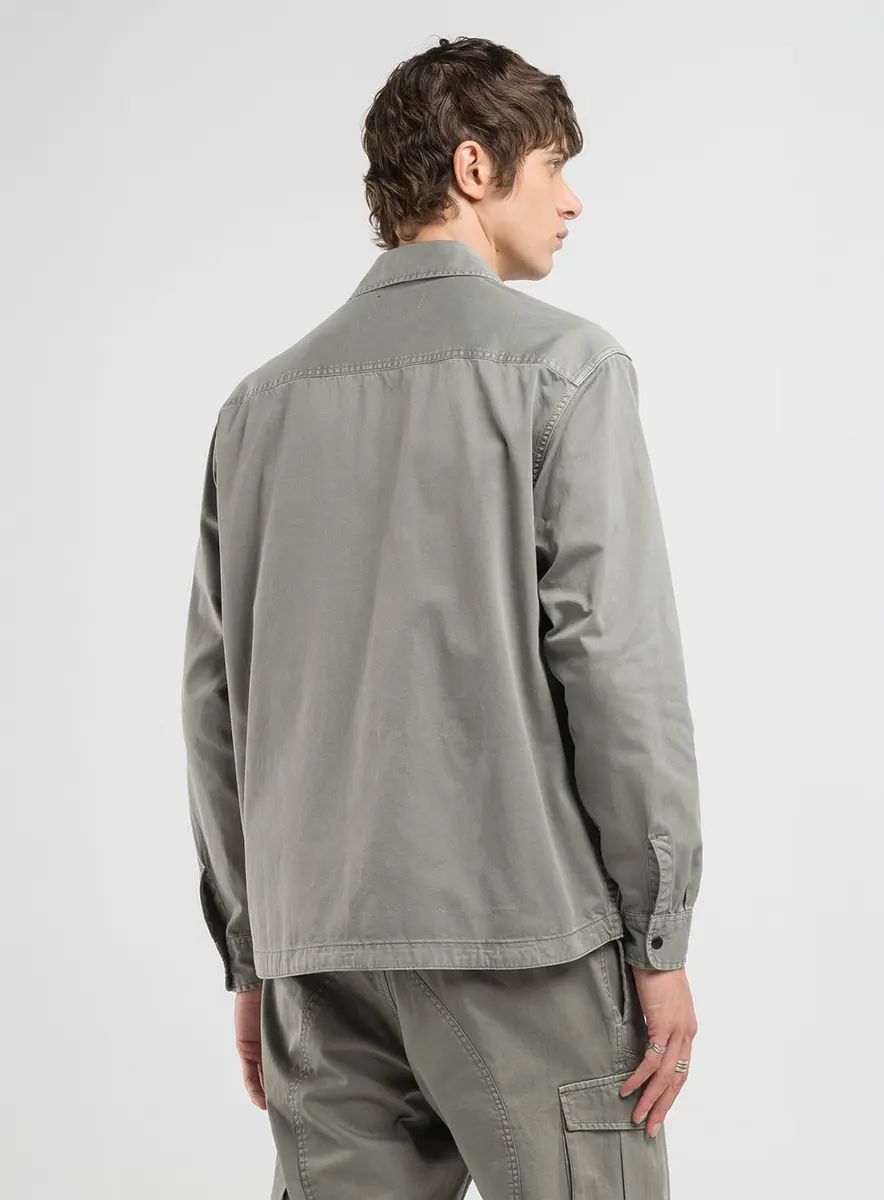 Camisa Tinturada Com Bolsos Cinza Sand Lcecci