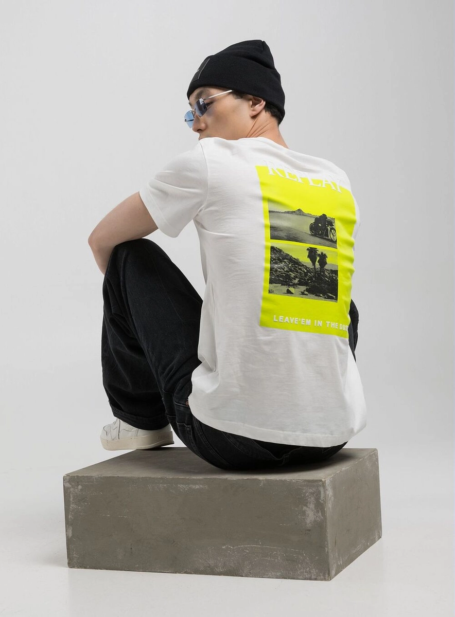 T-shirt Relaxed Estampada Frente E Costas Preto Lcecci
