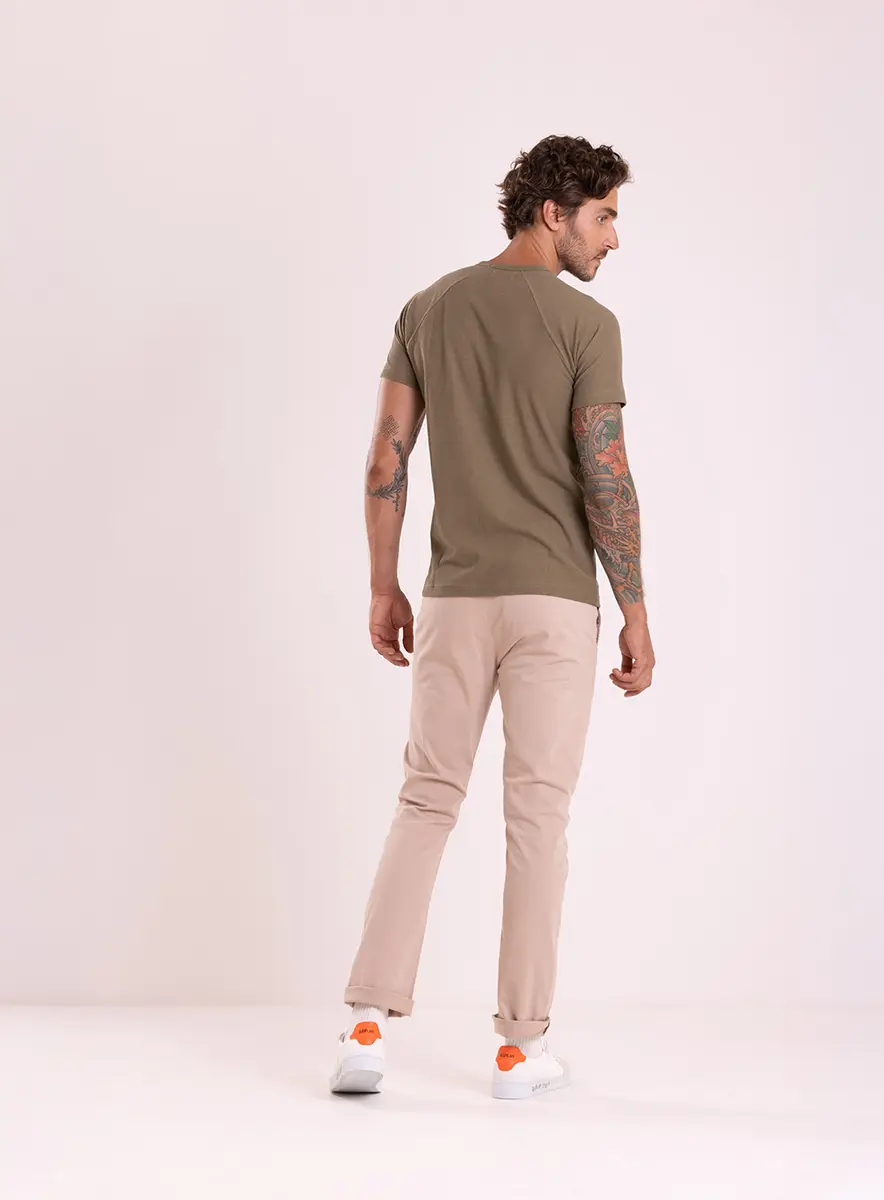 T-shirt Manga Raglan Malha Texturizada Off Shell Lcecci