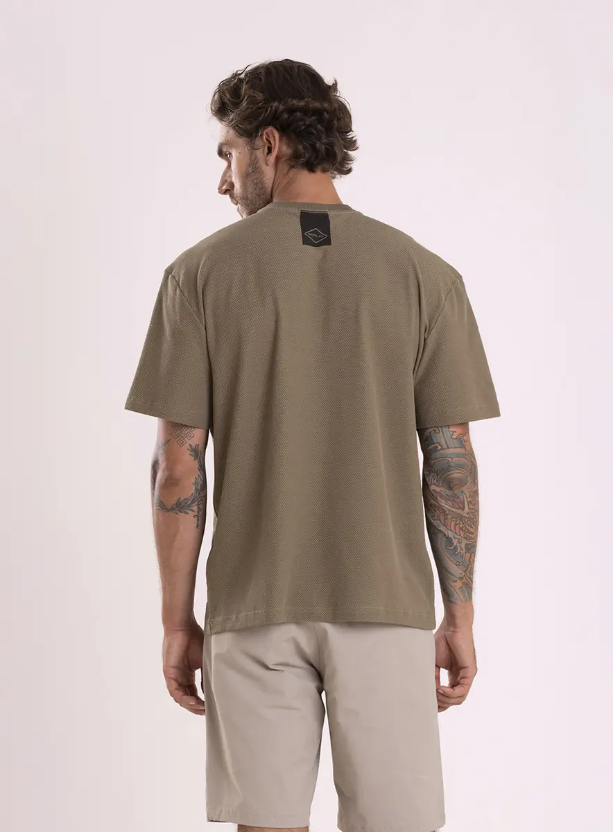 T-shirt Over Malha Texturizada Verde Camo Lcecci