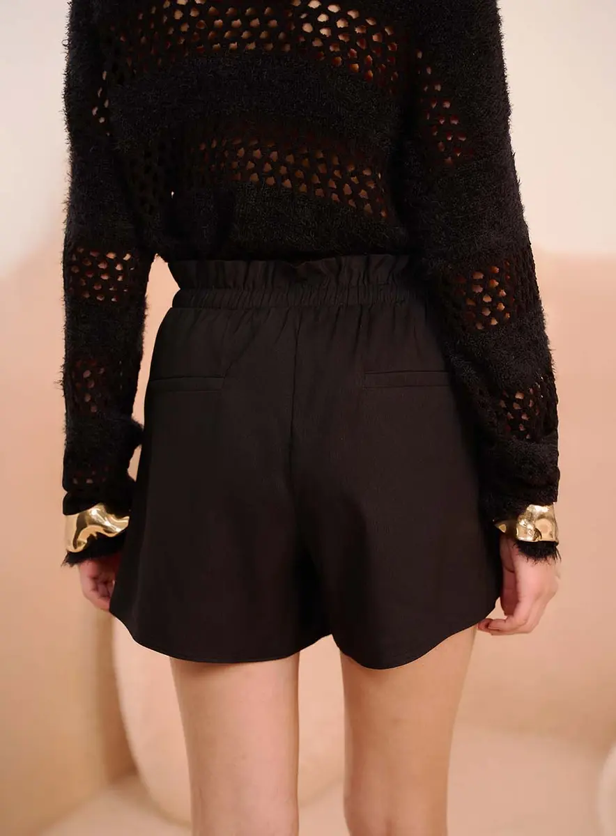 Short De Linho Conforto E Estilo Preto Souisy