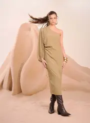 Vestido Midi Assimétrico Com Drapeado Lateral