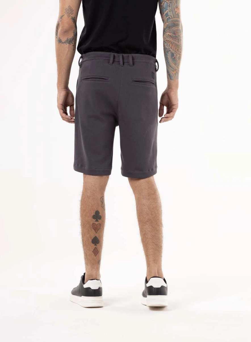 Bermuda Chino Em Malha Preto Lcecci
