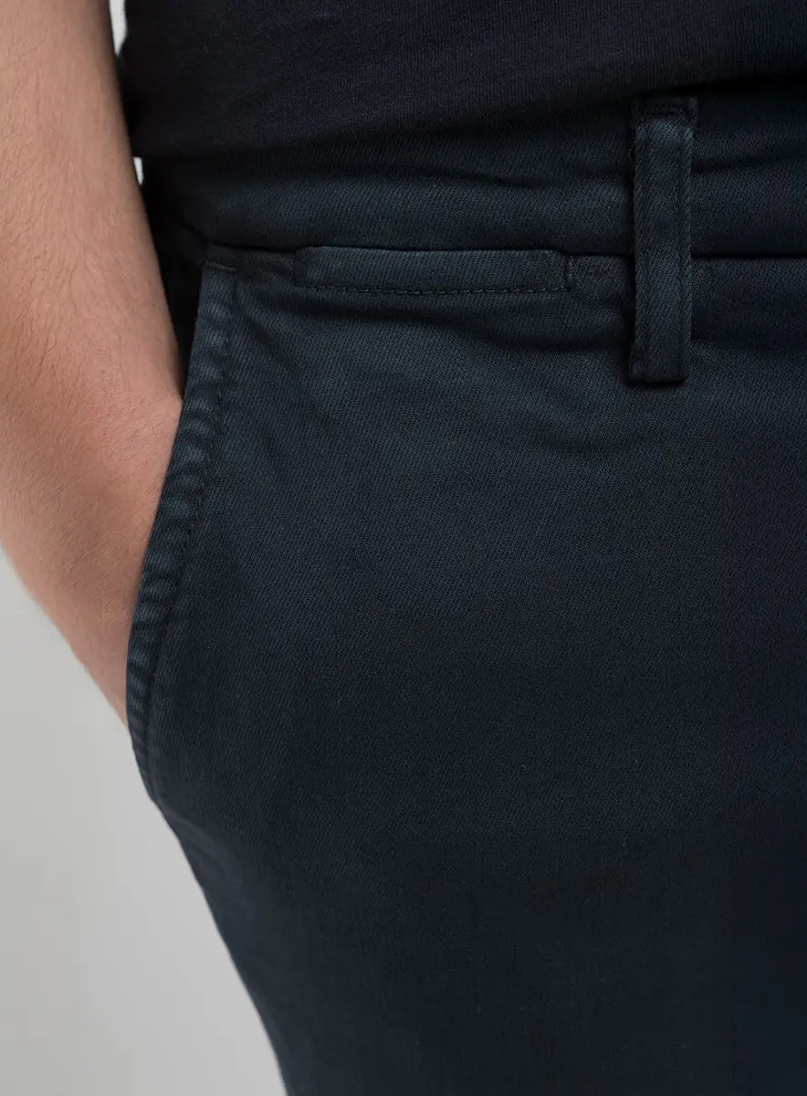 Calça Zeumar Chino Skinny Índigo Preto Lcecci