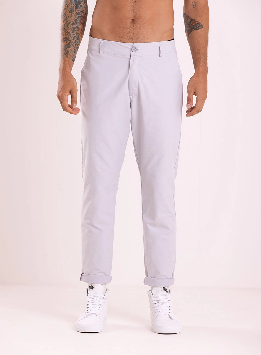 Calça Chino Sarja Tech Cinza Piedra Lcecci