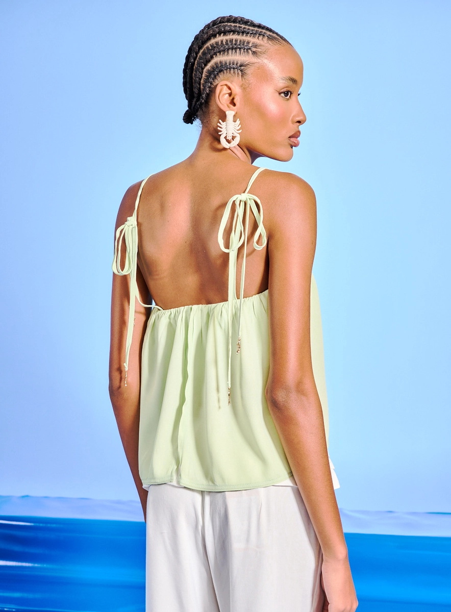 Blusa Feminina Decote Quadrado Com Abertura Verde Souisy
