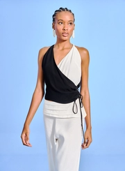 Blusa Feminina Decote V Amarração Lateral
