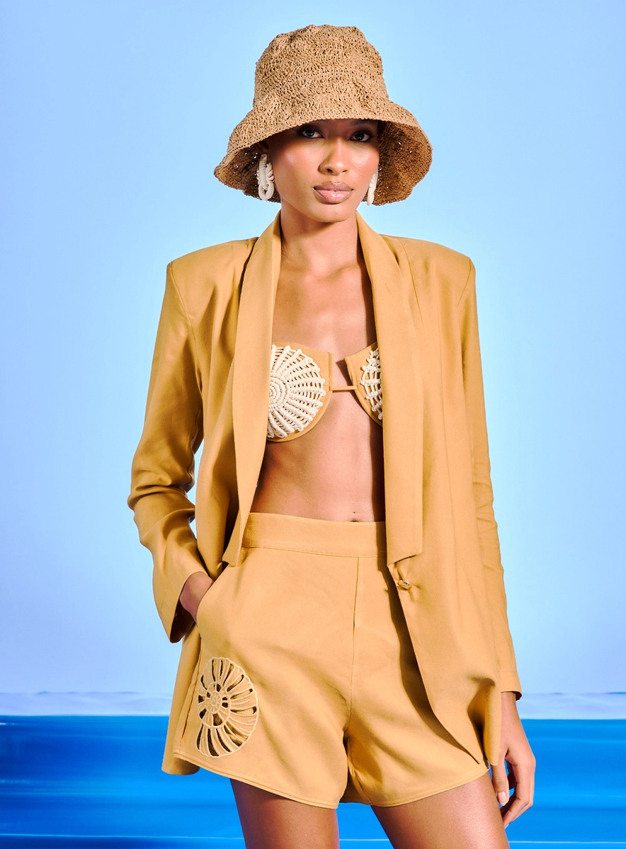 Blazer Feminino Alfaiataria Decote V Bege Souisy