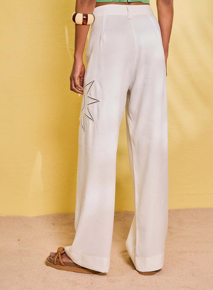 Calça Basic Comfort Com Detalhe Lateral Off Shell Souisy