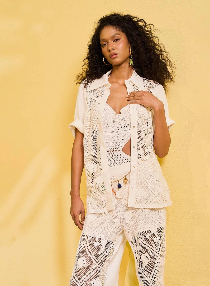 Camisa Rendada Manga Curta Off Shell Souisy