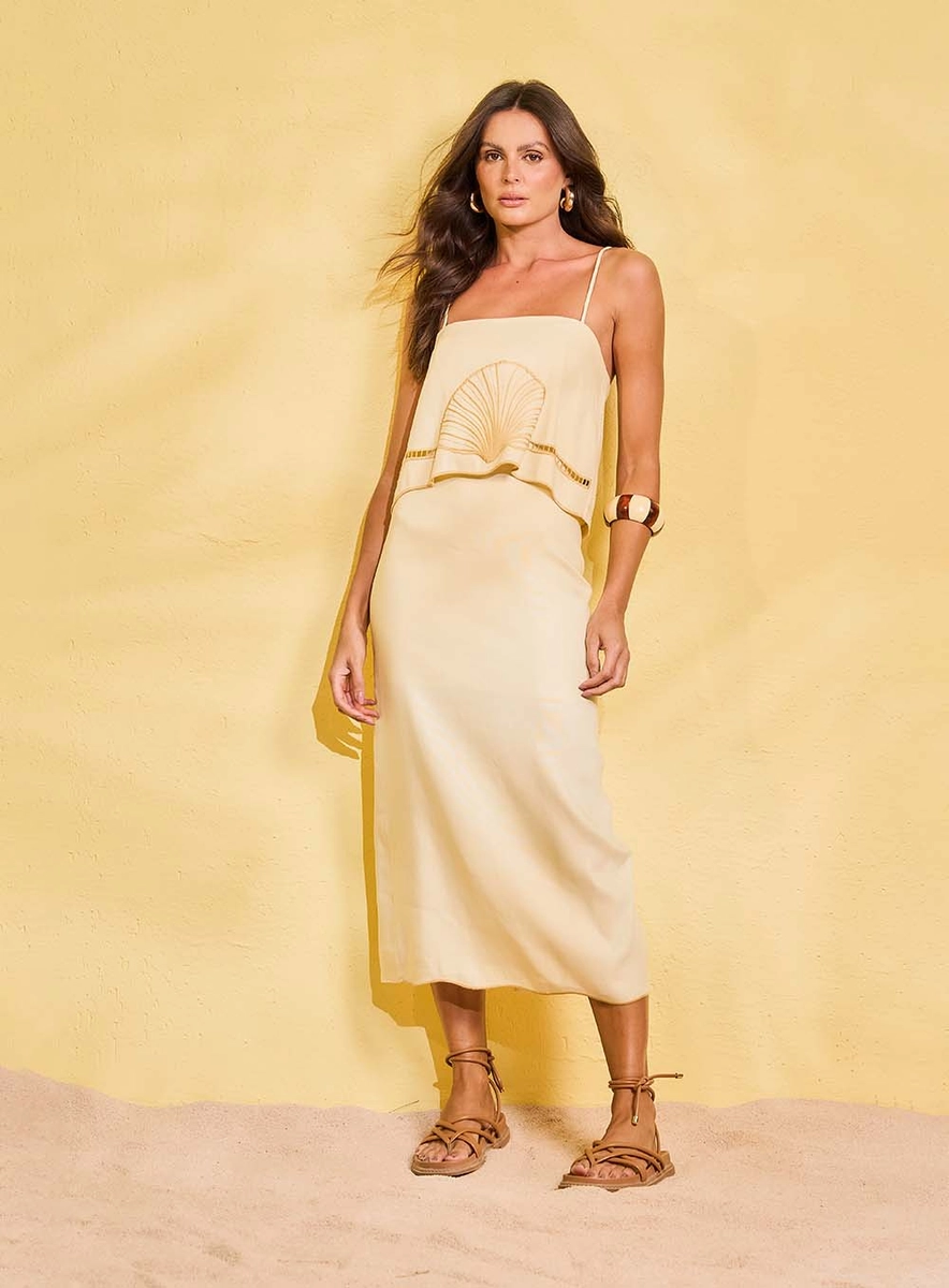 Vestido Midi Linho Bordado Com Amarração E Fenda Off Shell Souisy