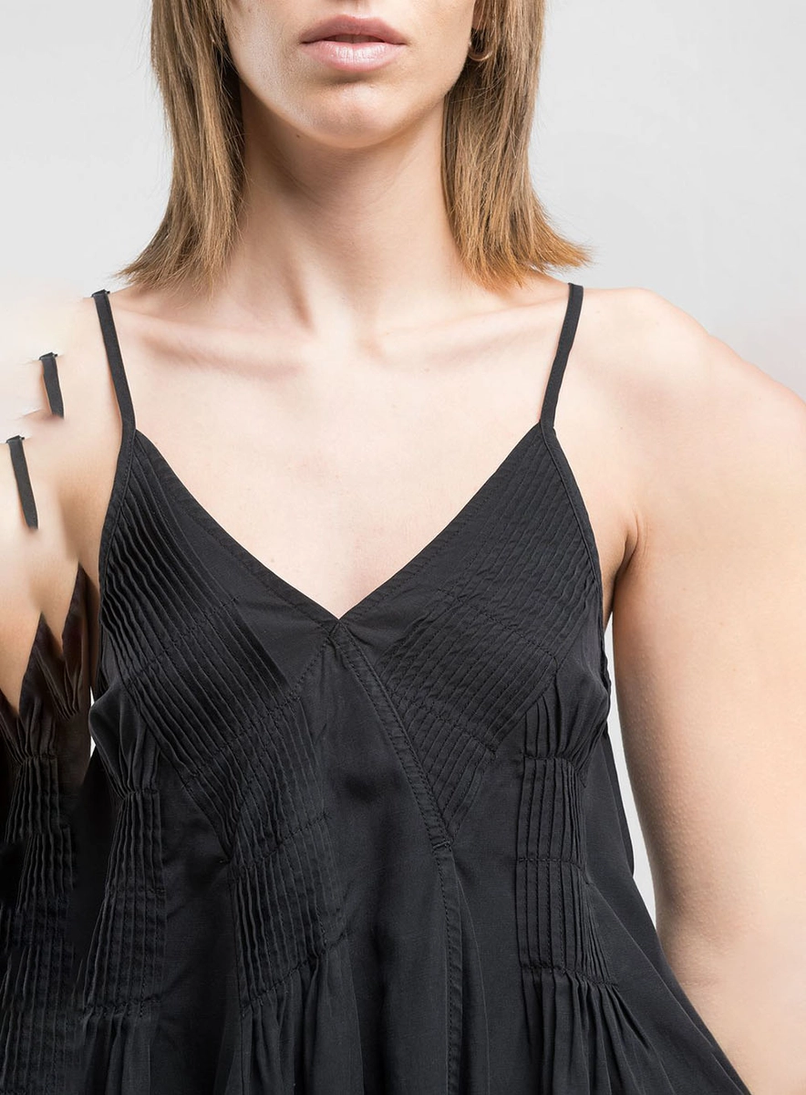 Blusa Decote V Em Linho Preto Lcecci