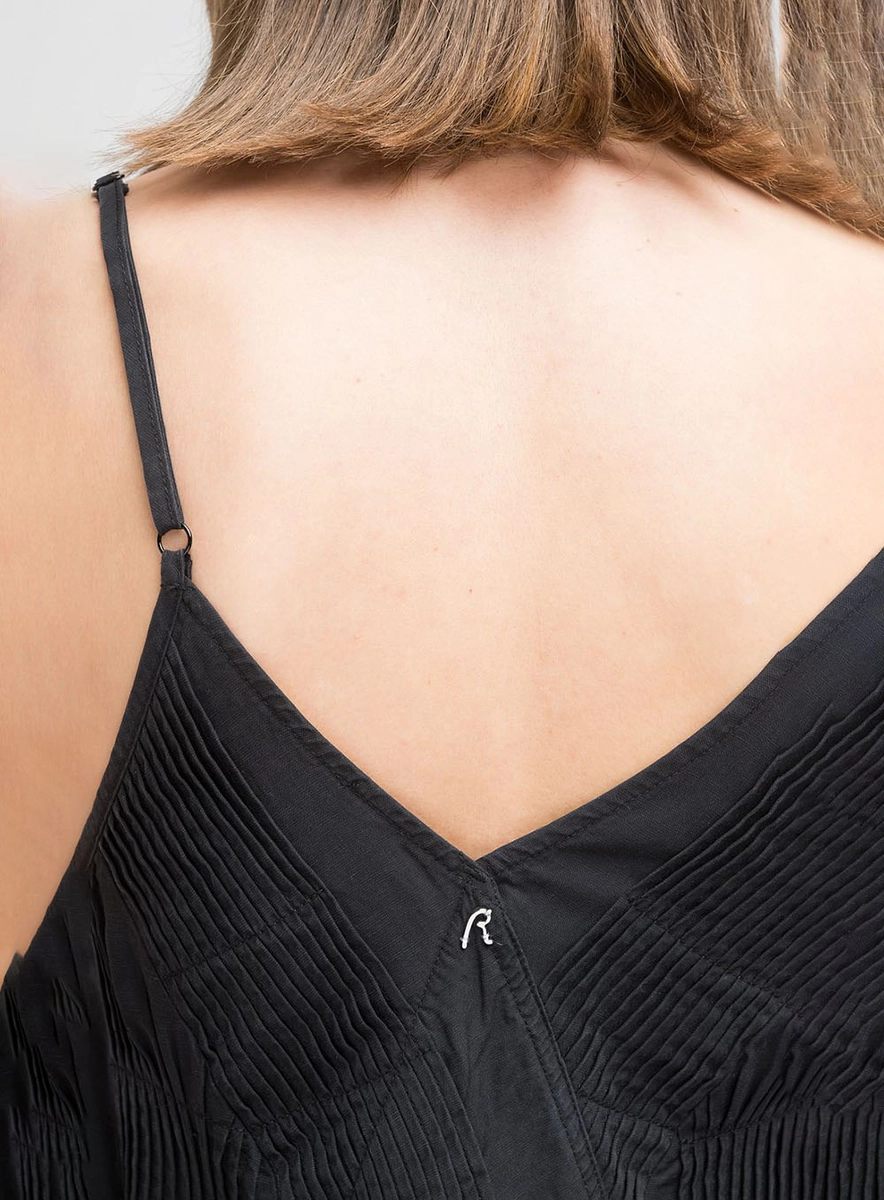 Blusa Decote V Em Linho Preto Lcecci