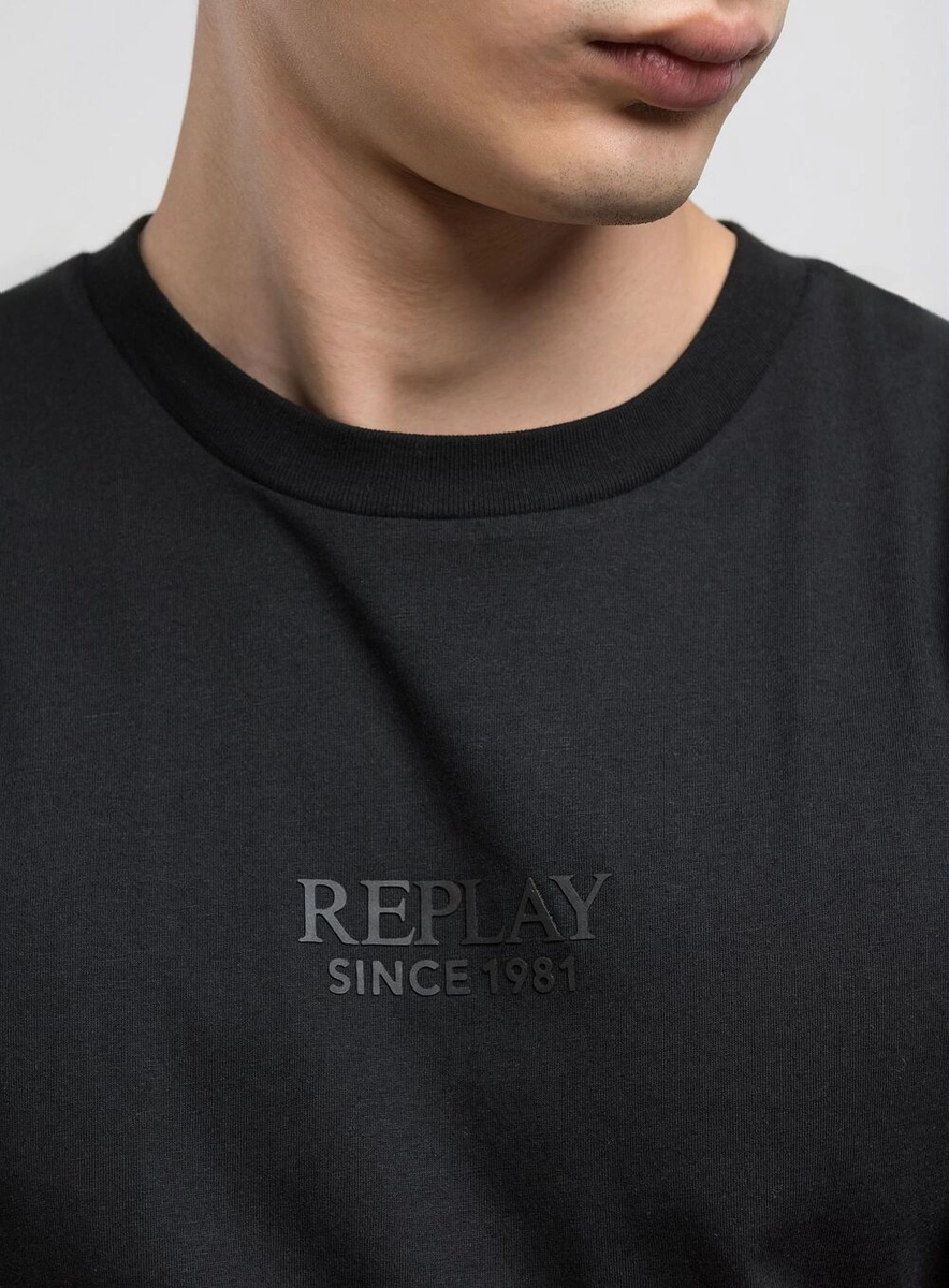 T-shirt Com Estampa Centro Preto Lcecci