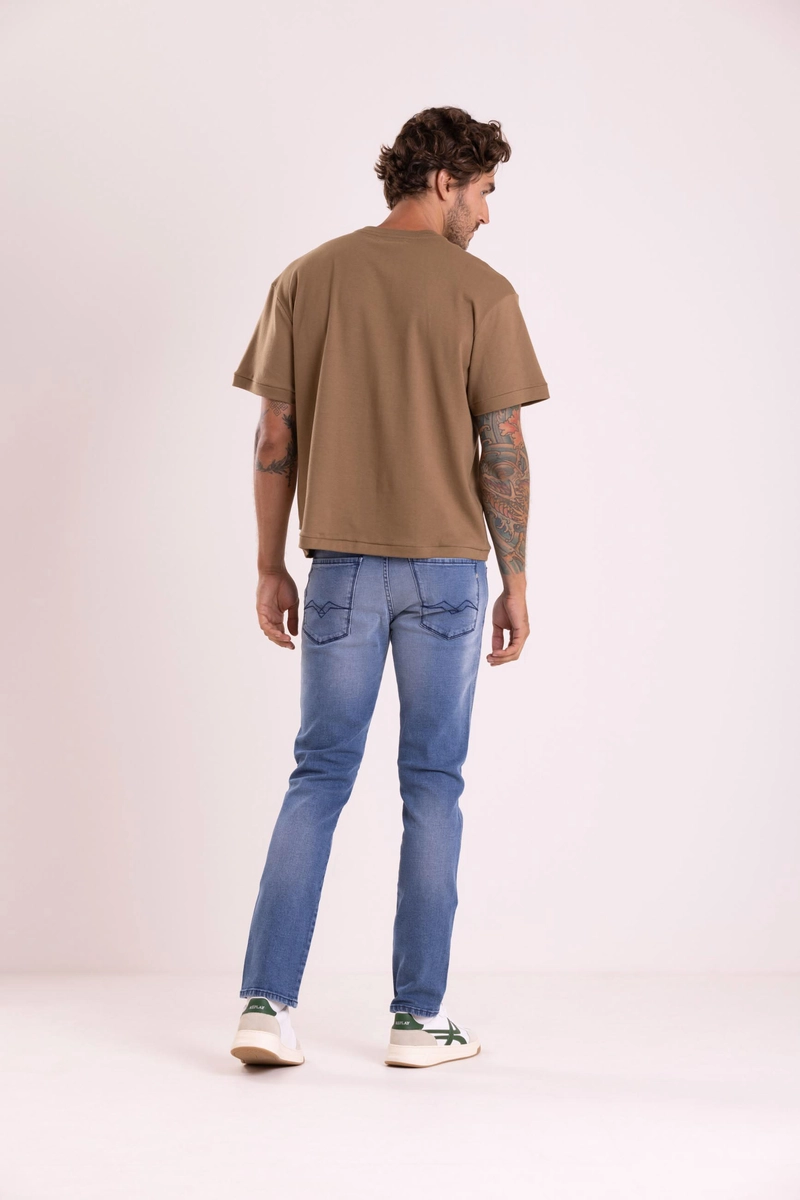 T-shirt Over Malha Rugby Bordada Marrom Bronze Mist Lcecci