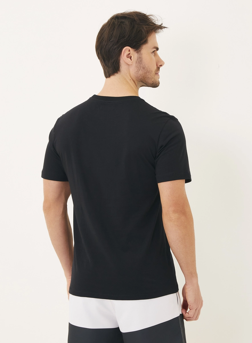 Camiseta Masculina Regular Básica Preto Lcecci
