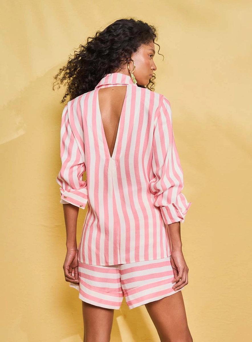 Camisa Estampada Basic Comfort Com Decote V Atrás Estampados Souisy