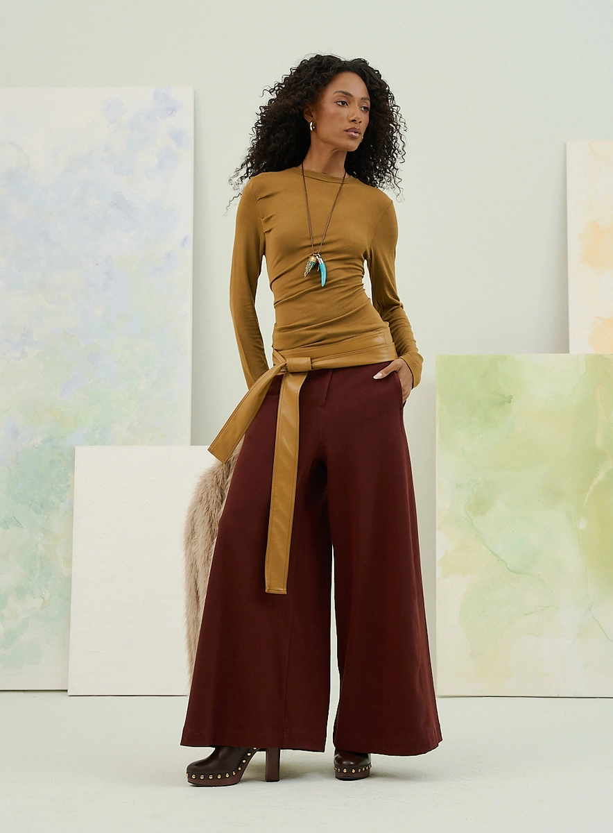 Calça Wide Leg Com Bolsos Faca Marrom Souisy