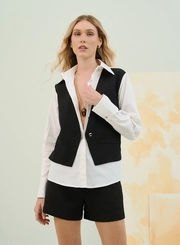 Camisa Feminina Com Cinto Posterior
