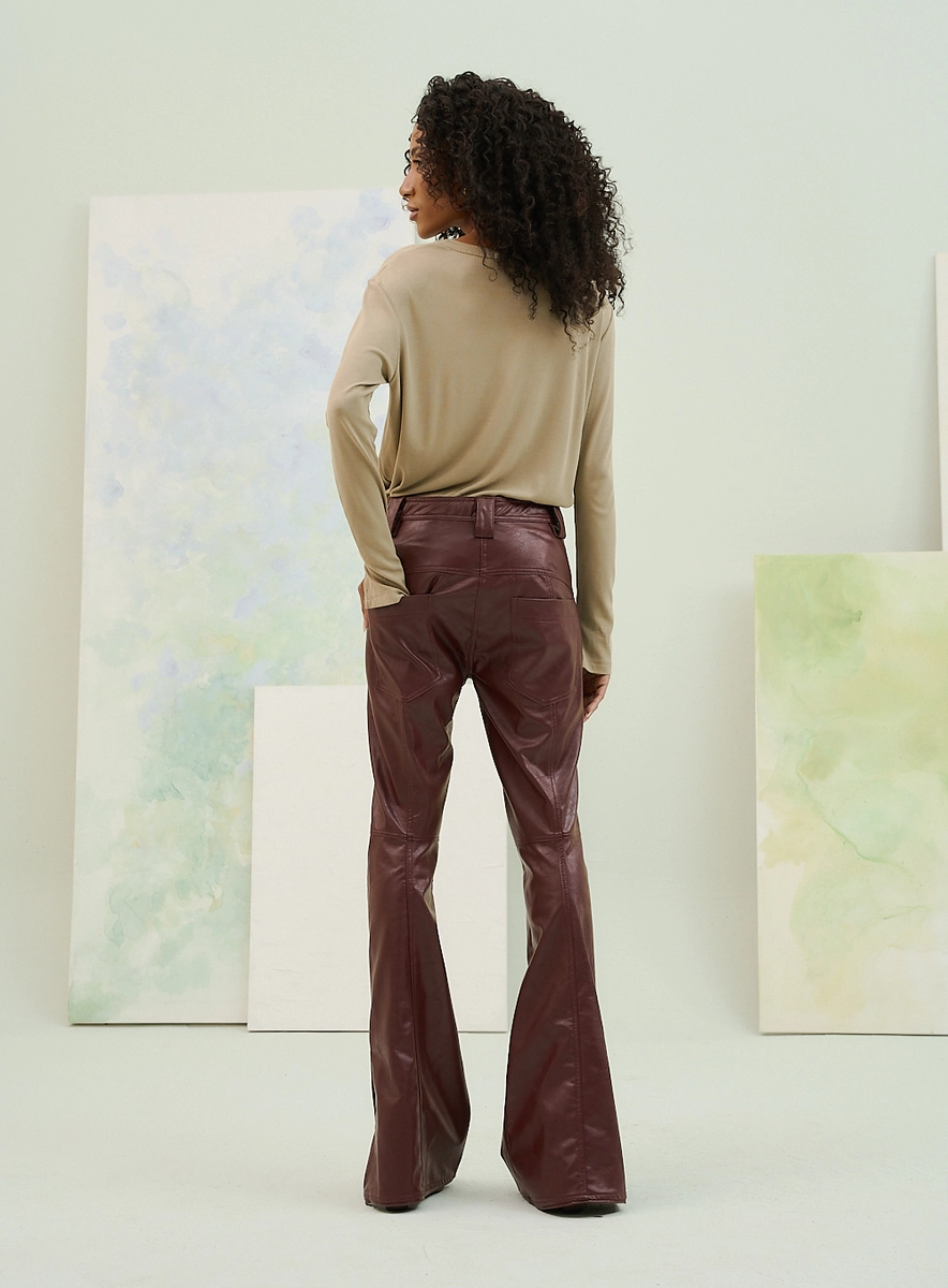 Calça Basic Comfort Feminina Em Pu Marrom Souisy