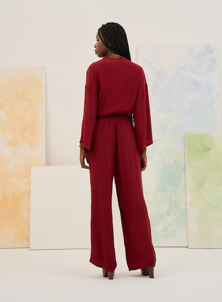 Calça Feminina Com Bolso Embutido Lateral Bordô Souisy
