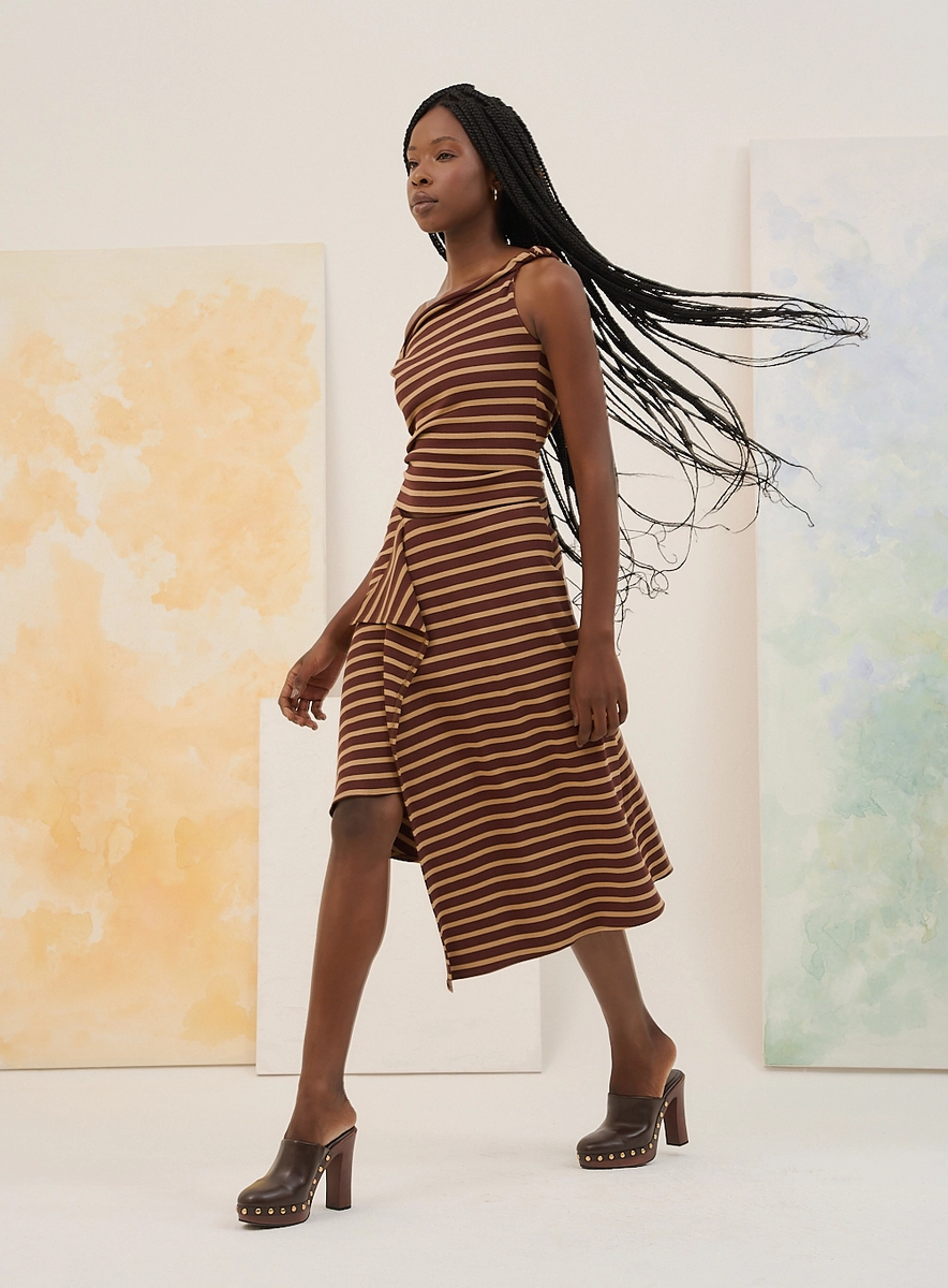 Saia Midi Estampada Com Transpasse Assimétrico Estampados Souisy