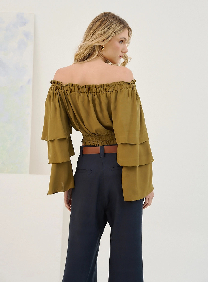 Blusa Ombro A Ombro Com Bordado Frontal Verde Souisy