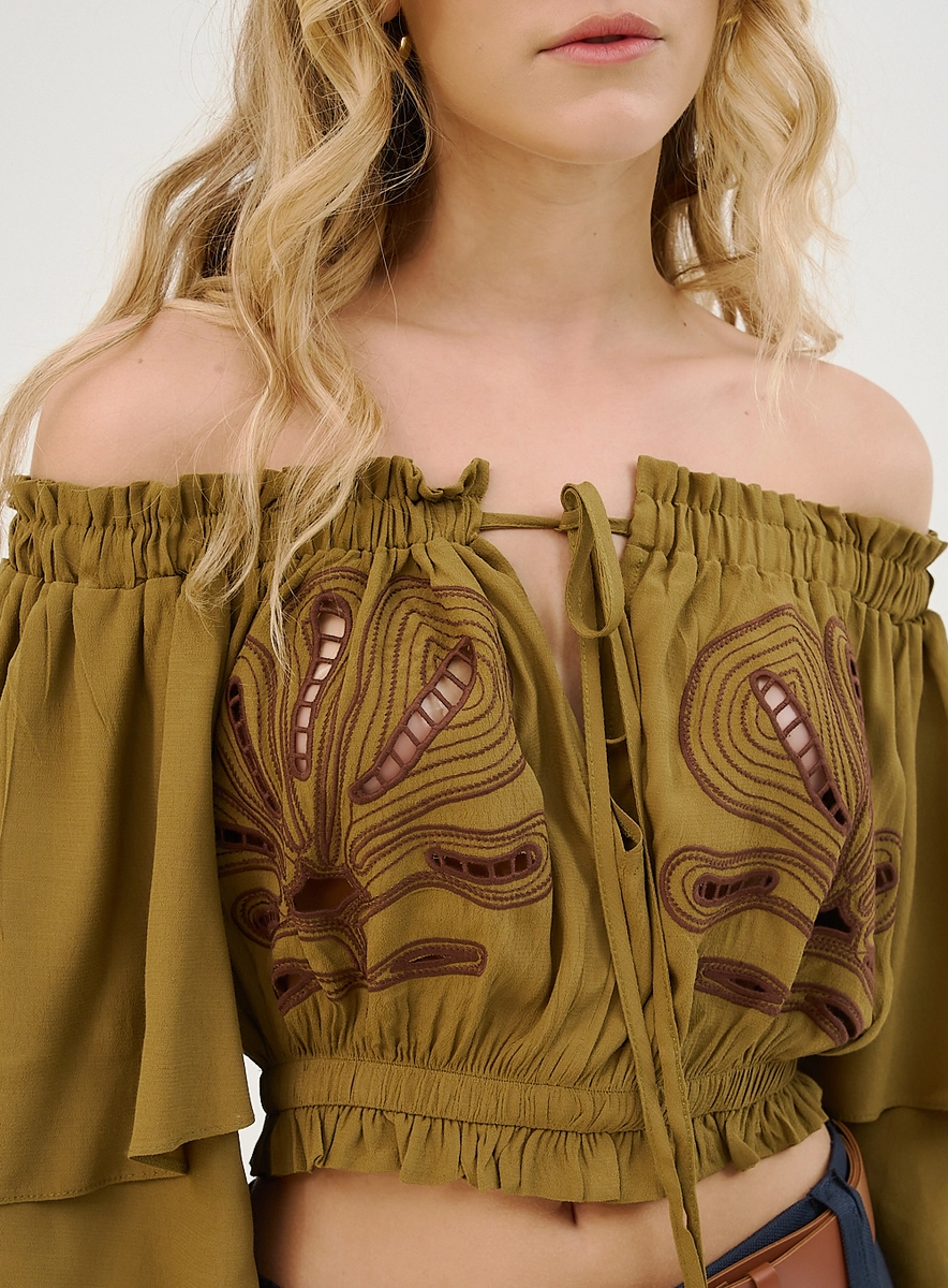 Blusa Ombro A Ombro Com Bordado Frontal Verde Souisy