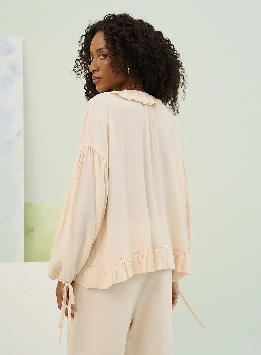 Blusa Basic Comfort Com Babados E Manga Bufante Bege Souisy
