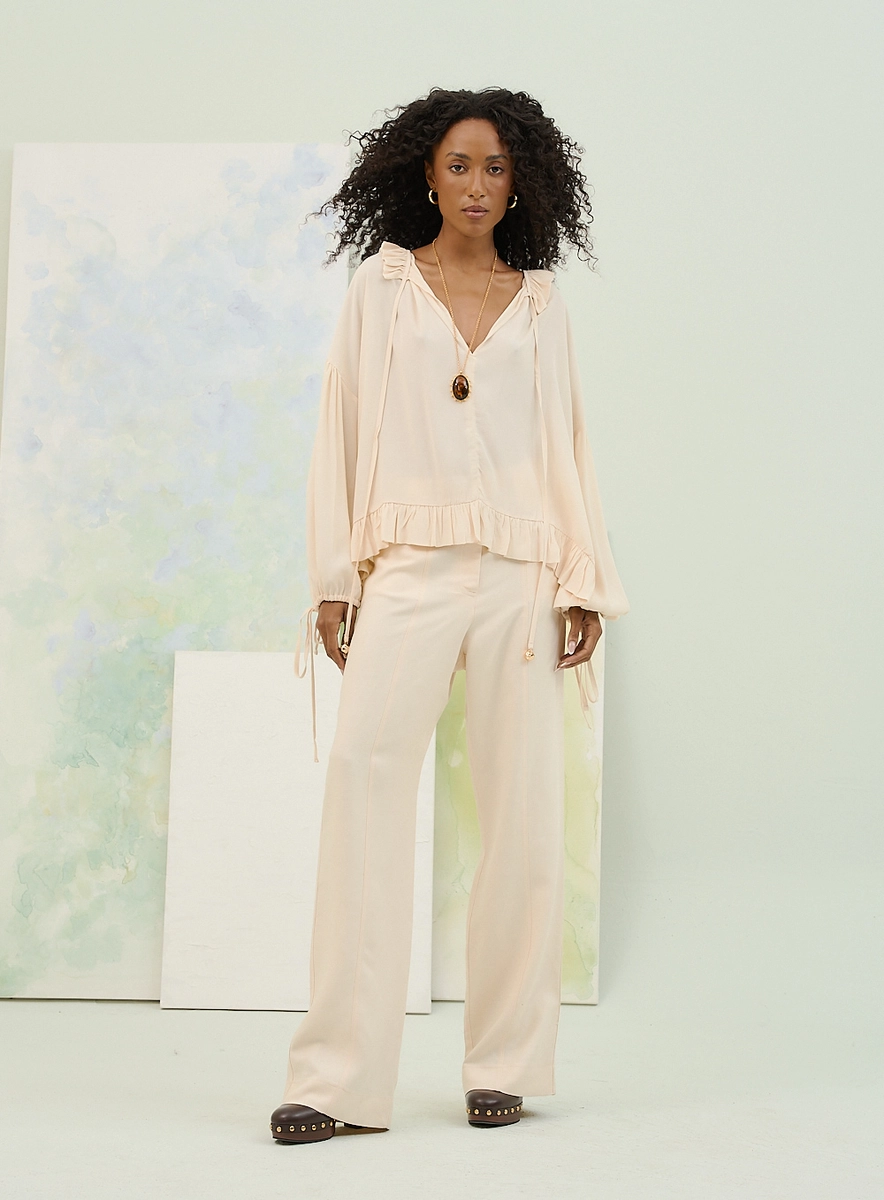 Blusa Basic Comfort Com Babados E Manga Bufante Bege Souisy