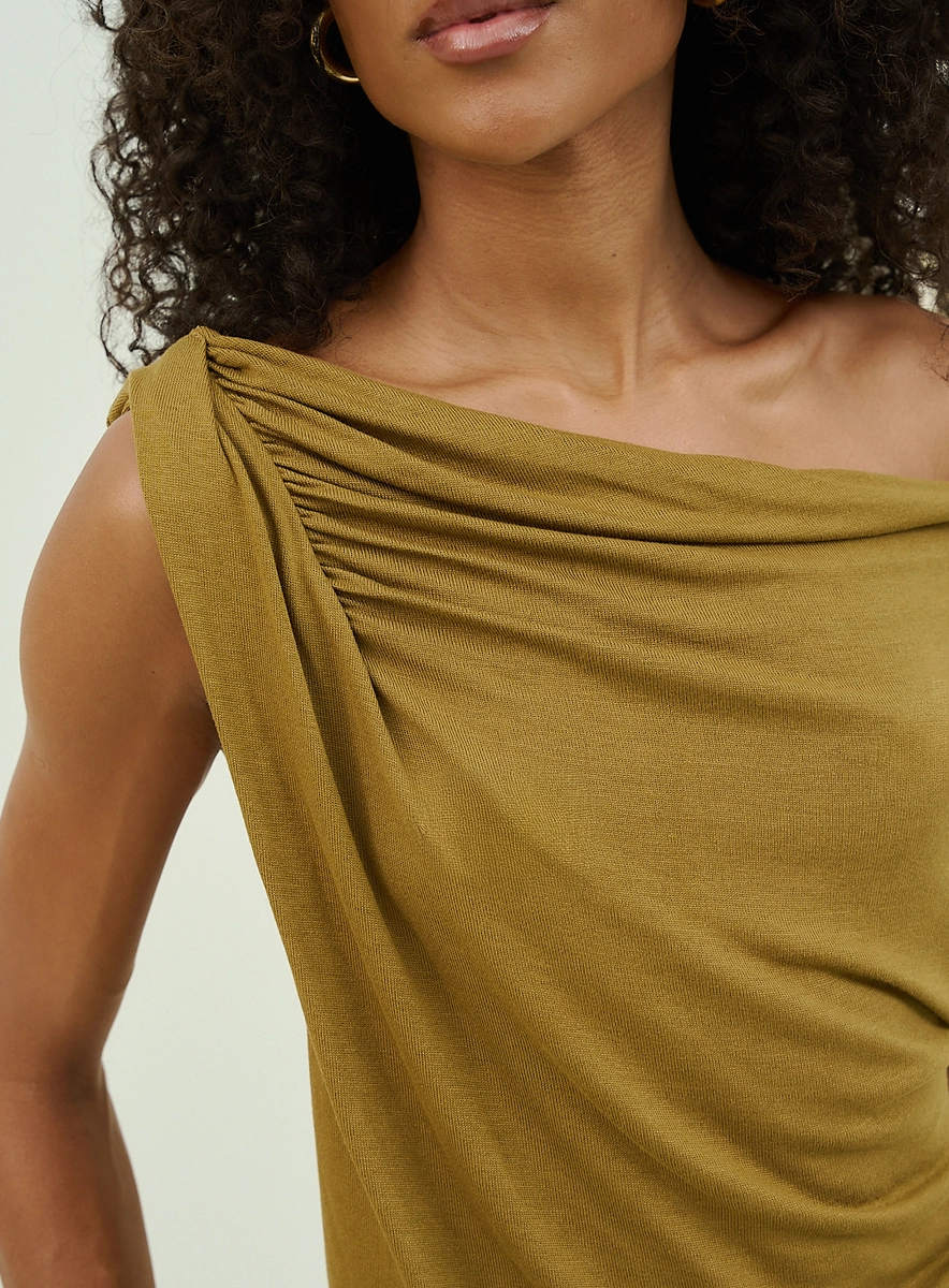 Blusa Basic Comfort Assimétrica Com Drapeado Verde Souisy
