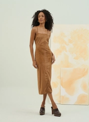 Vestido Midi Basic Comfort Com Aplicação Bordada