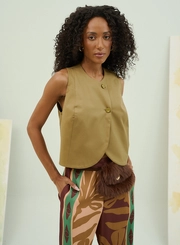 Colete Basic Comfort Com Frente Arredondada