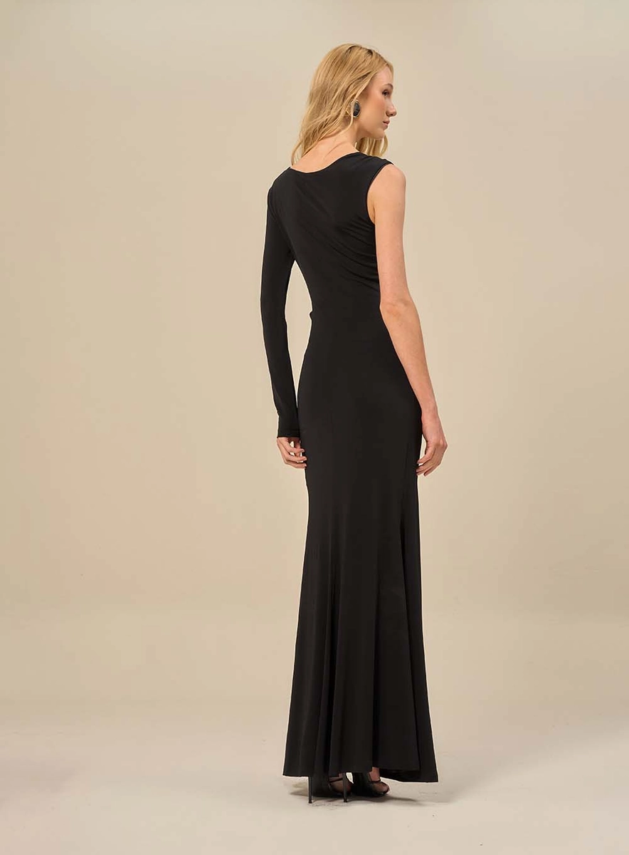 Vestido Longo Com Argola Metálica Na Alça Preto Souisy