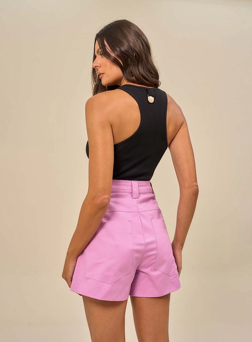 Short Com Cintura Alta E Bolsos Faca Roxo Souisy