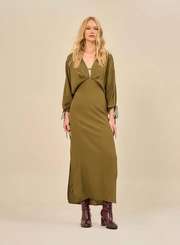 Vestido Longo Com Mangas Amplas