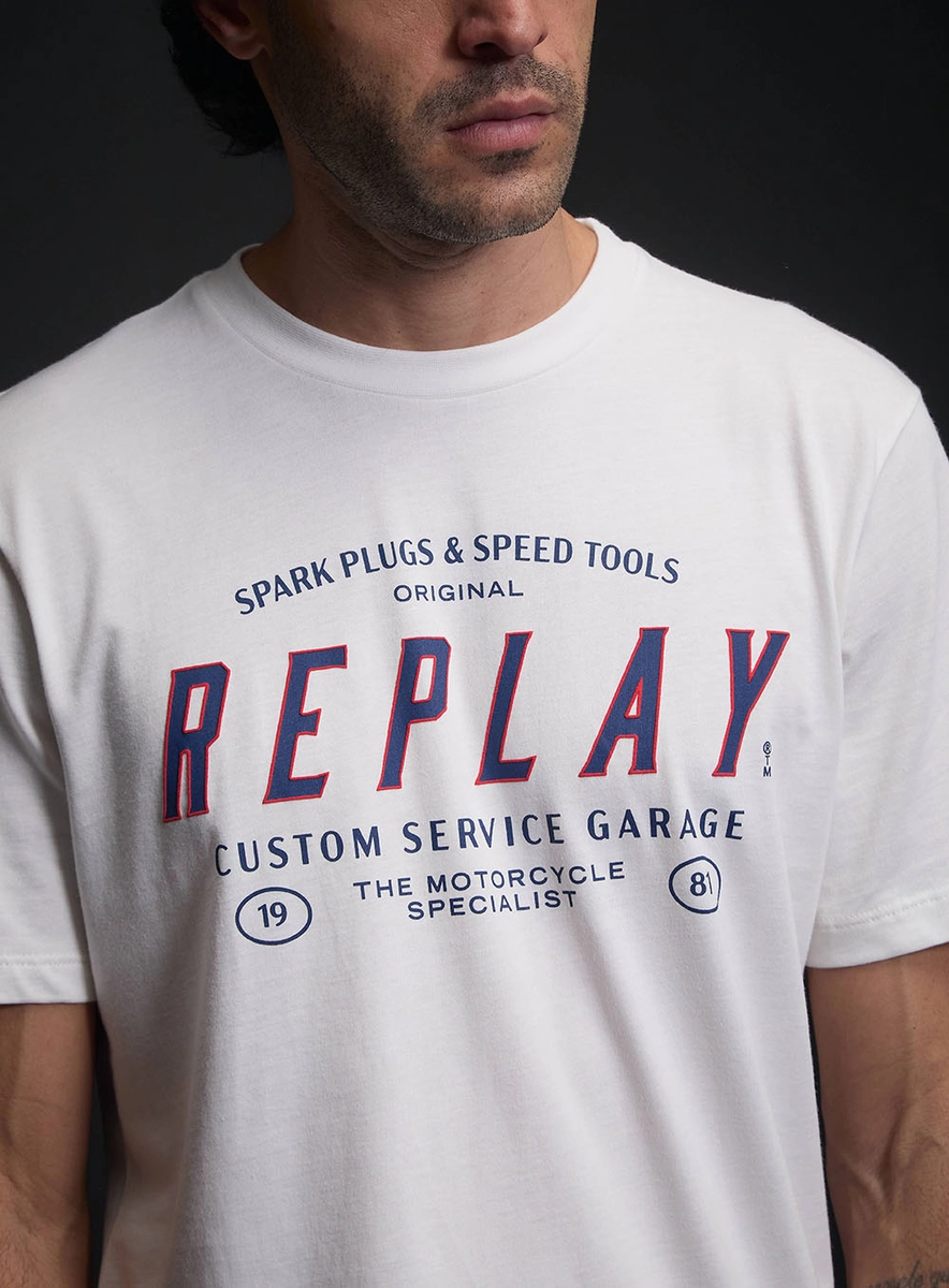 Camiseta Regular Com Estampa Off Shell Lcecci