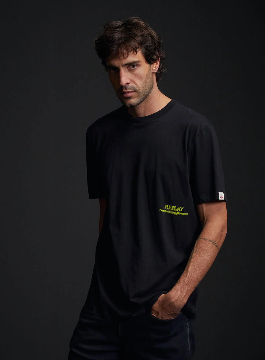 Camiseta Masculina Regular Com Estampa Nas Costas Preto Replay