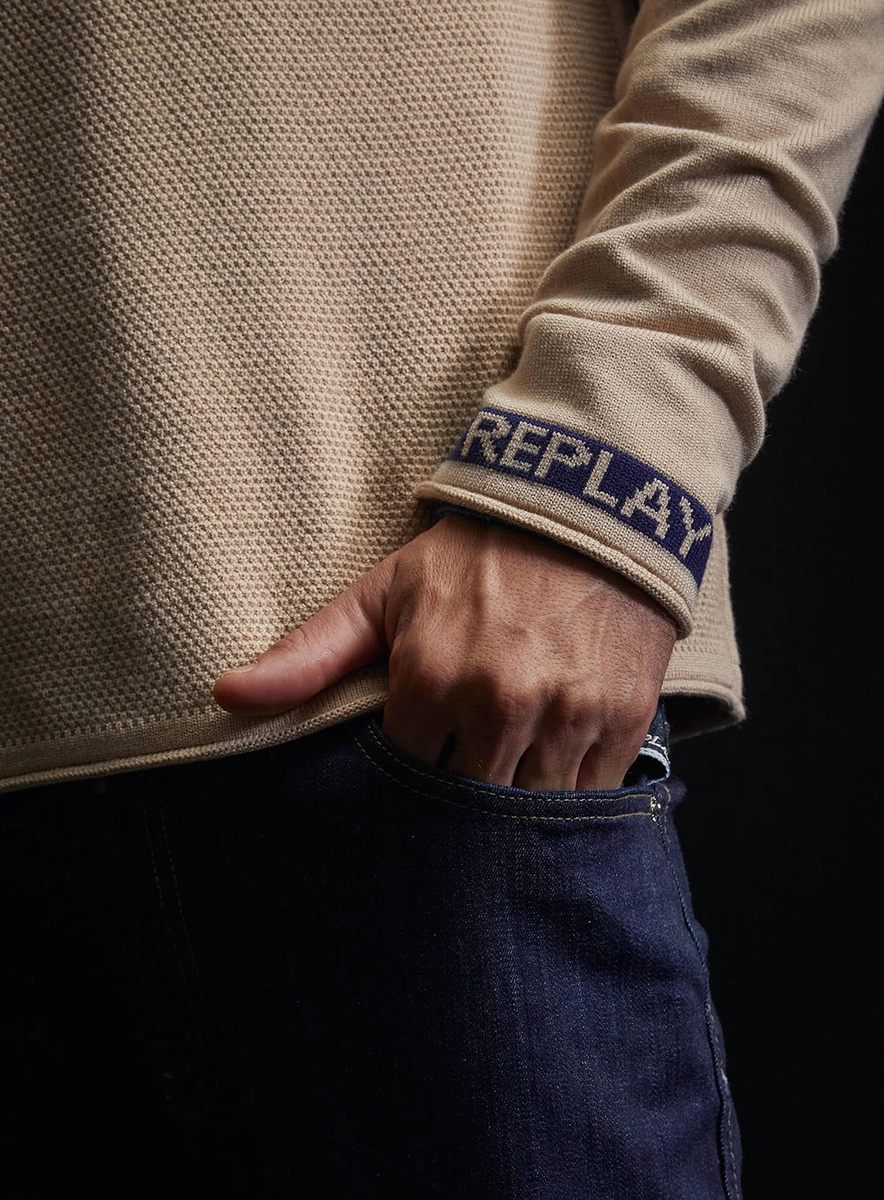Suéter Regular Masculino Texturizado Com Detalhes Bege Lcecci