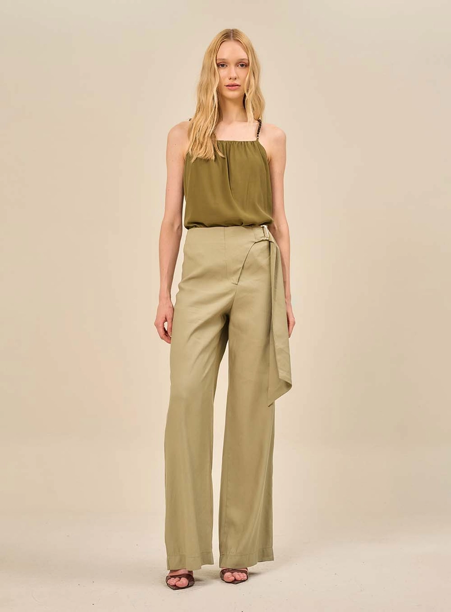 Calça Pantalona Transpassada Com Fivela Verde Souisy