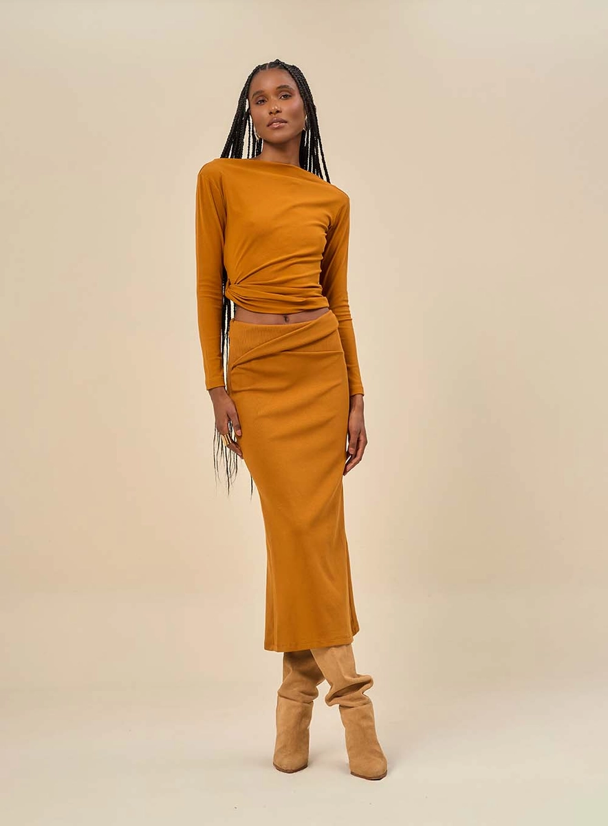 Saia Midi Transpassada Com Drapeado Marrom Souisy