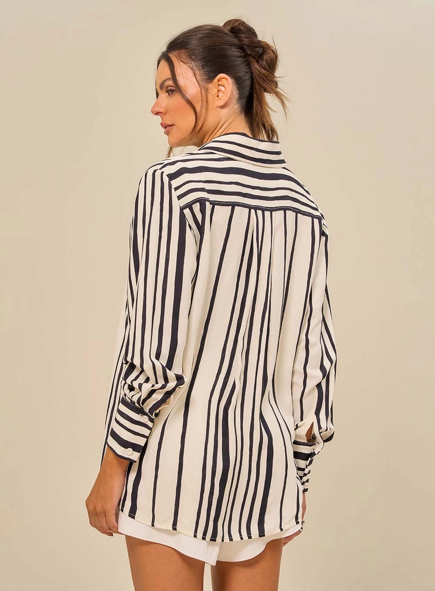 Camisa Feminina Estampada Em Listras Estampados Souisy