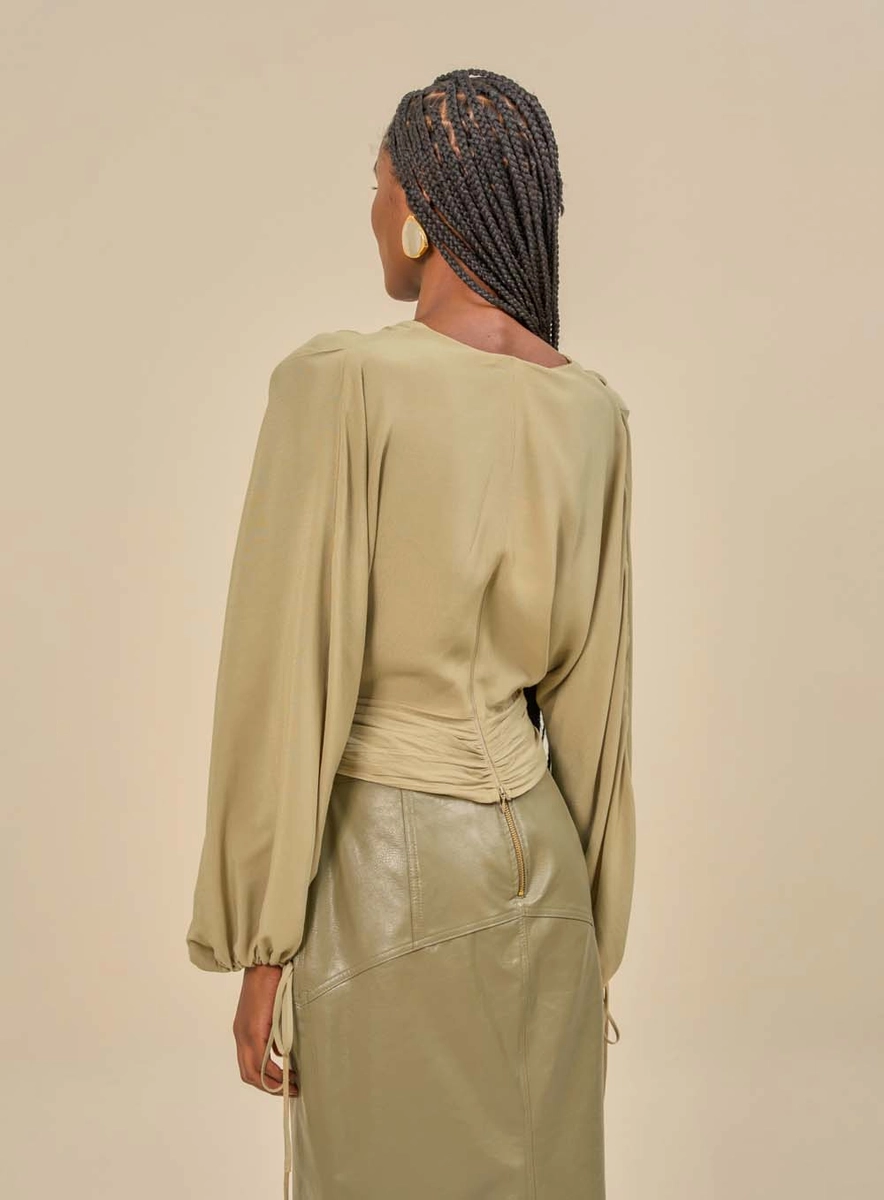 Blusa Feminina Transpassada Com Drapeado Verde Souisy