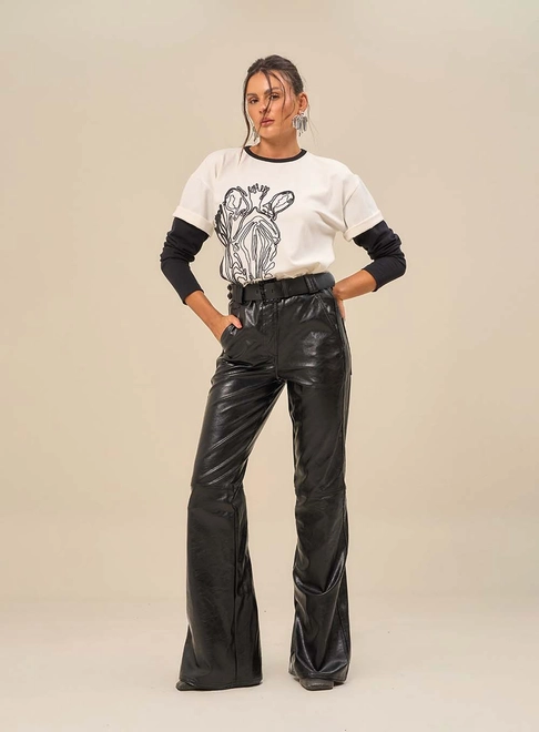 Calça Feminina Cintura Alta Em Pu