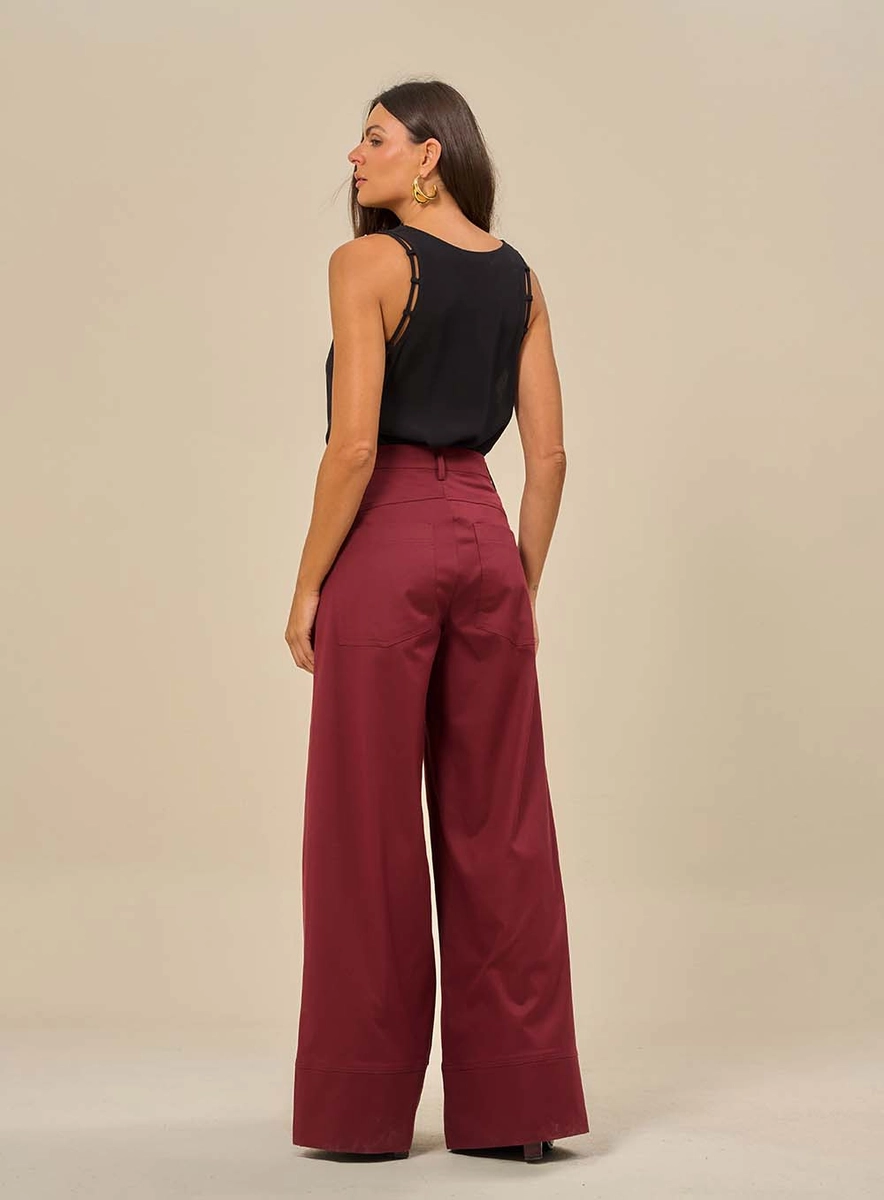 Calça Cintura Alta Com Bolsos Faca Bordô Souisy