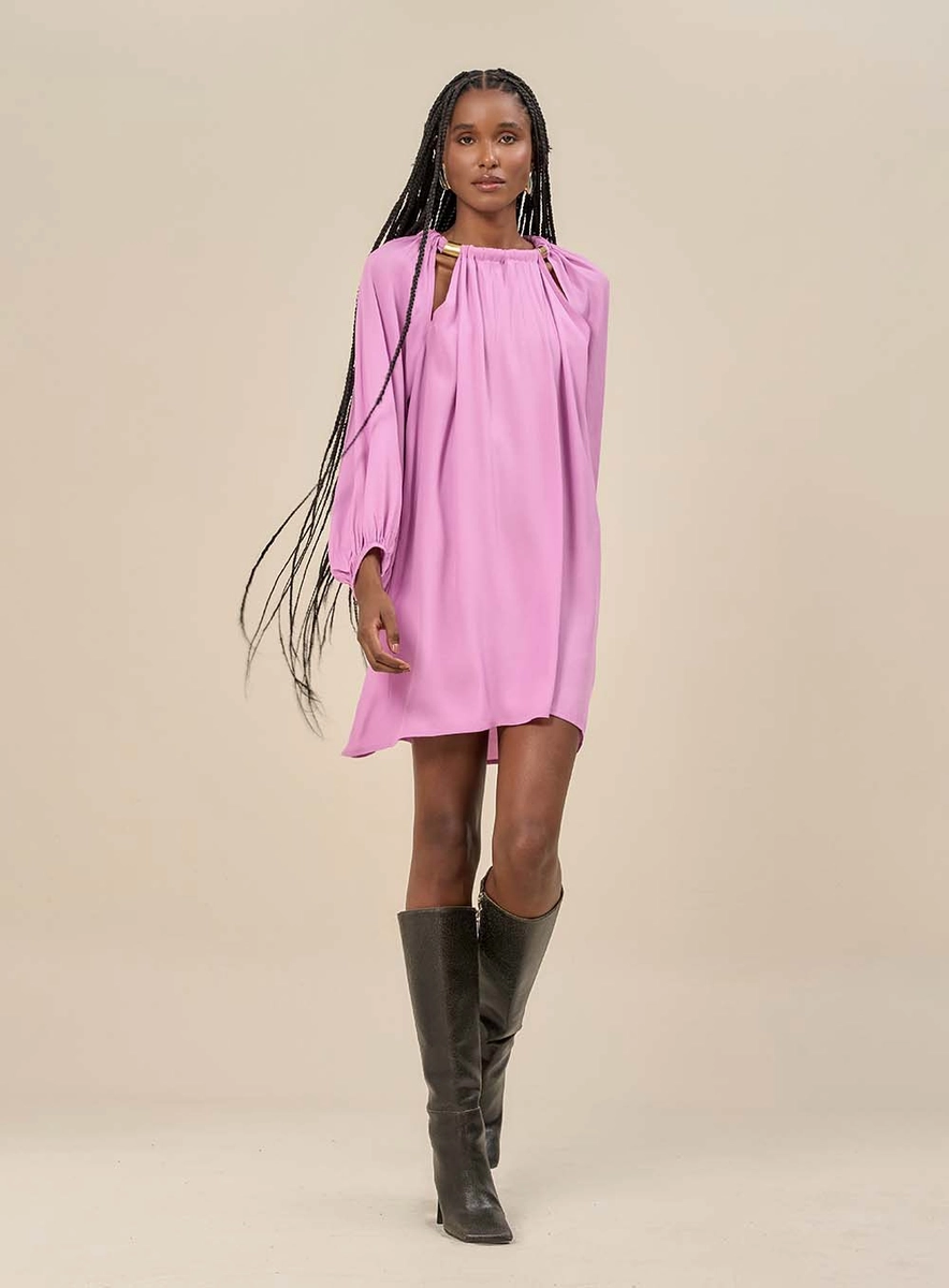 Vestido Curto Com Abertura Na Gola Roxo Souisy