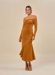 Vestido Midi Ombro A Ombro Com Mangas Longas