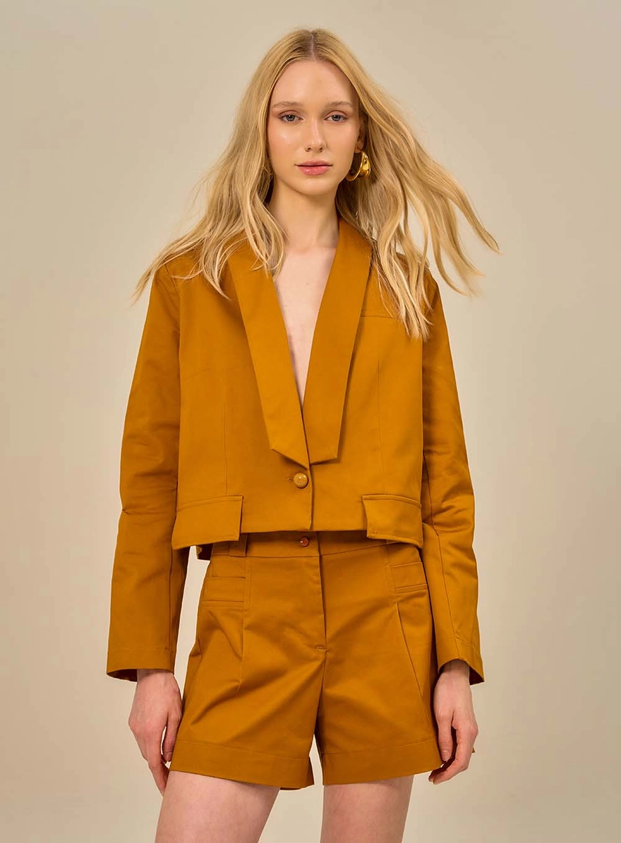 Blazer Curto De Alfaiataria Com Lapela Ampla Marrom Souisy