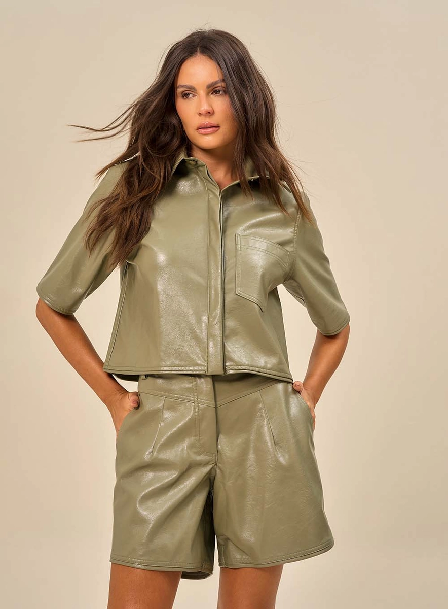 Camisa Feminina Cropped Em Pu Verde Souisy